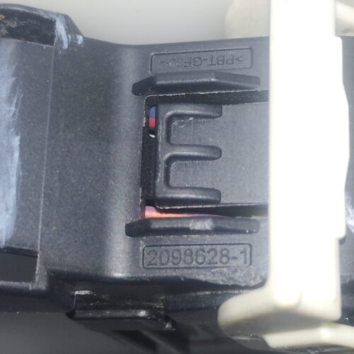 IMG_20260411_204656396 Ford Focus 2012-2014 Conector Arnés Bcm 2086281-1 Oem