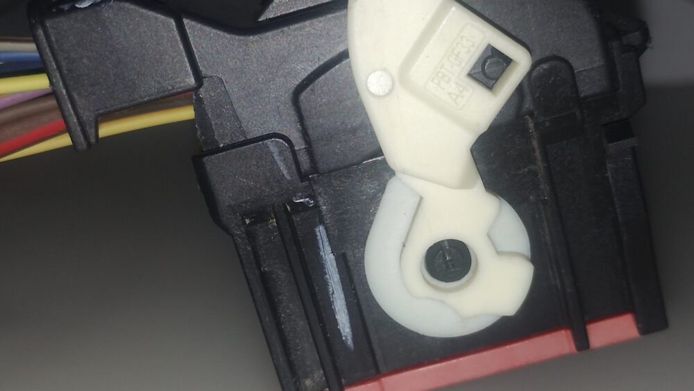 Ford Focus 2012-2014 Conector Arnés Bcm 2086281-1 Oem