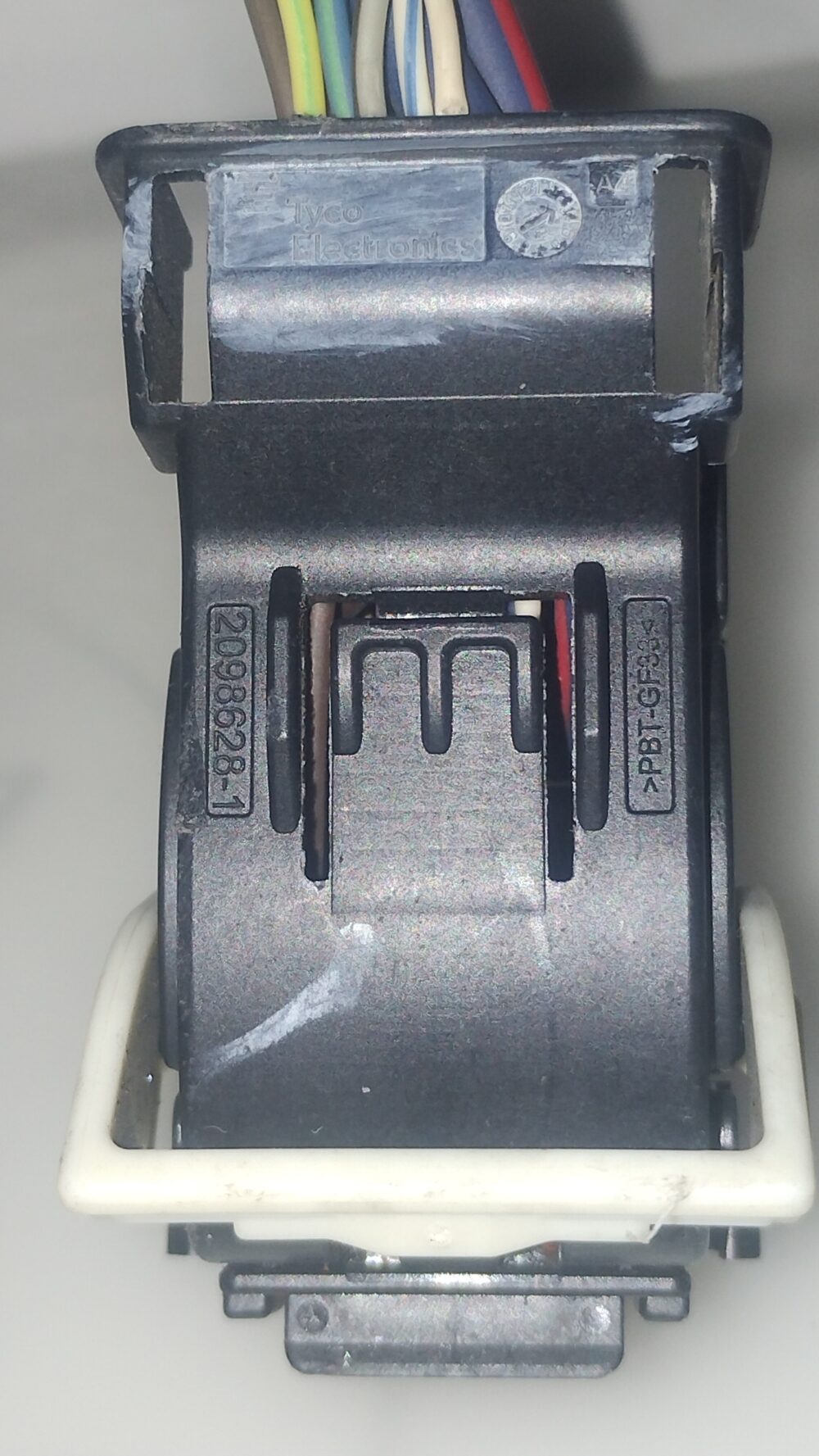 Ford Focus 2012-2014 Conector Arnés Bcm 2086281-1 Oem