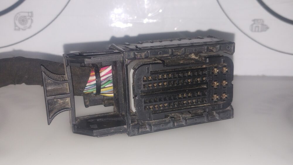 IMG_20260411_212642898 Mercedes-benz Cla 200 2014 Conector Módulo Sam Bcm A265458826