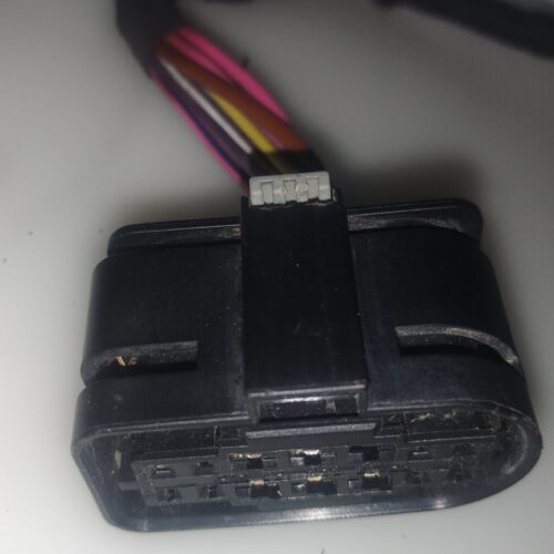 IMG_20260411_220442092 Mercedes-Benz CLA 200 2013-2016 Conector Arnés Módulo Delphi OEM