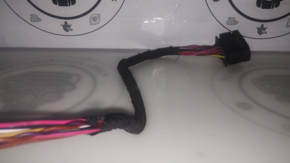 Mercedes-Benz CLA 200 2013-2016 Conector Arnés Módulo Delphi OEM