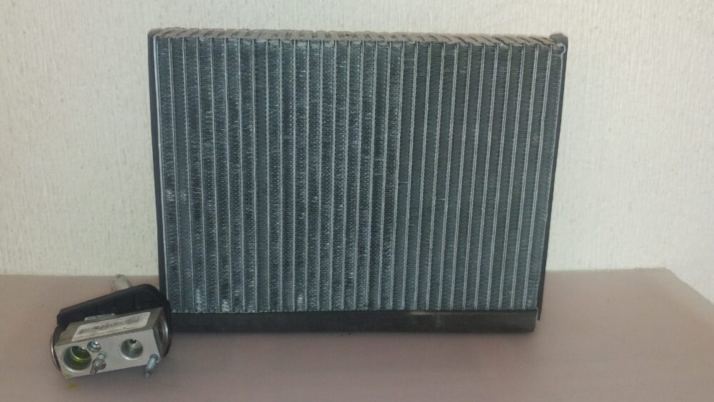 Mercedes-benz Ml 350 Amg 2014 Evaporador A/c Oem A1668300058