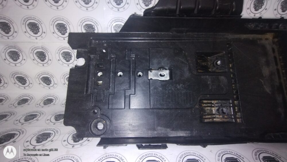 Ford Fusion Titanium 2.0l 2013-2016 Base Batería Dg93-10723a