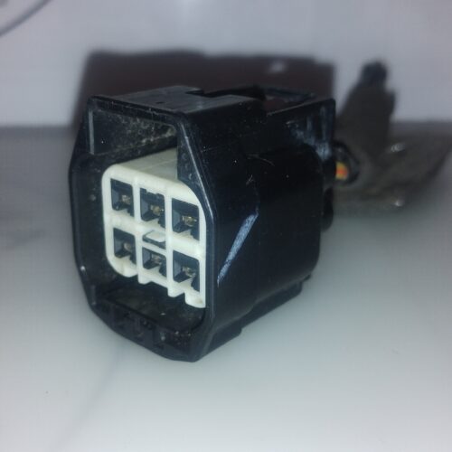 IMG_20260413_105636620 Ford Fusion Focus 2012-2016 Conector Motor Vidrio 6 Pines