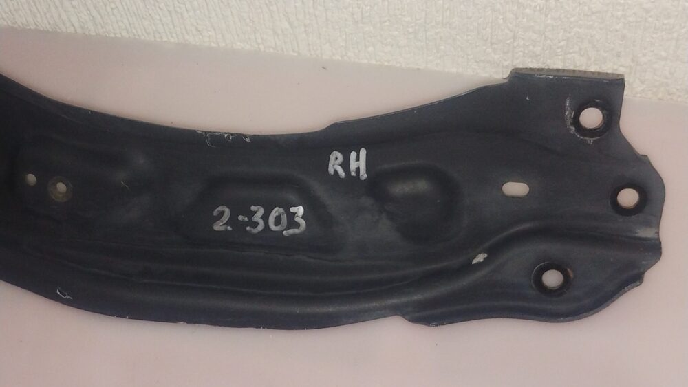 Mercedes-benz Cla 200 2014 Brazo Suspensión Trasero Derecha