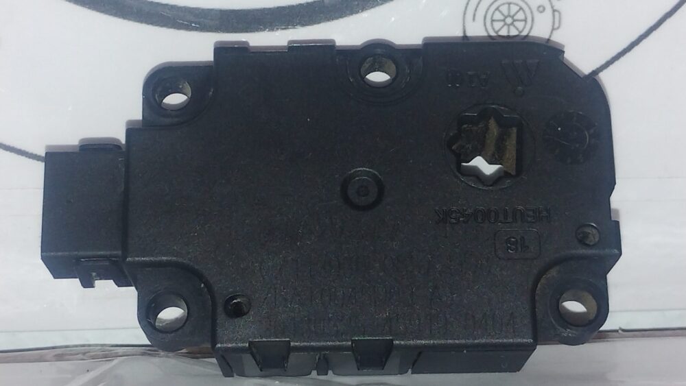 Mercedes-benz Cla 200 2014 Actuador Hvac Oem A2469064400