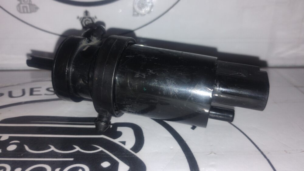 Mercedes-benz Cla200 2014 Bomba Limpiaparabrisas A1648690421