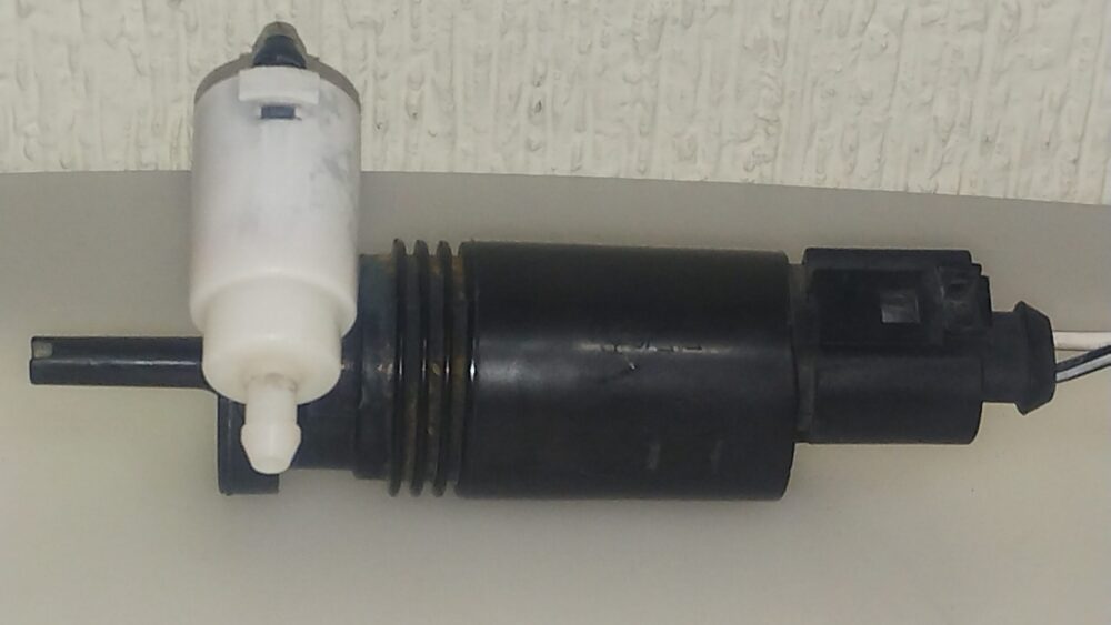 Mercedes-benz Ml350 2014 Bomba Limpiaparabrisas A1648690421