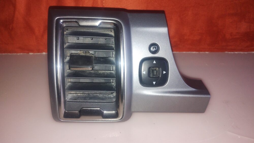 Ford Ranger Xlt 16 -22 Rejilla Izq Control Espejos Oem Usada