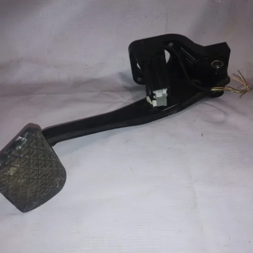4 Pedal De Freno Mercedes-benz Cla A Gla Clase B A2462900501