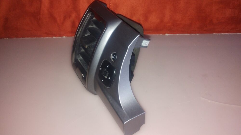Ford Ranger Xlt 16 -22 Rejilla Izq Control Espejos Oem Usada