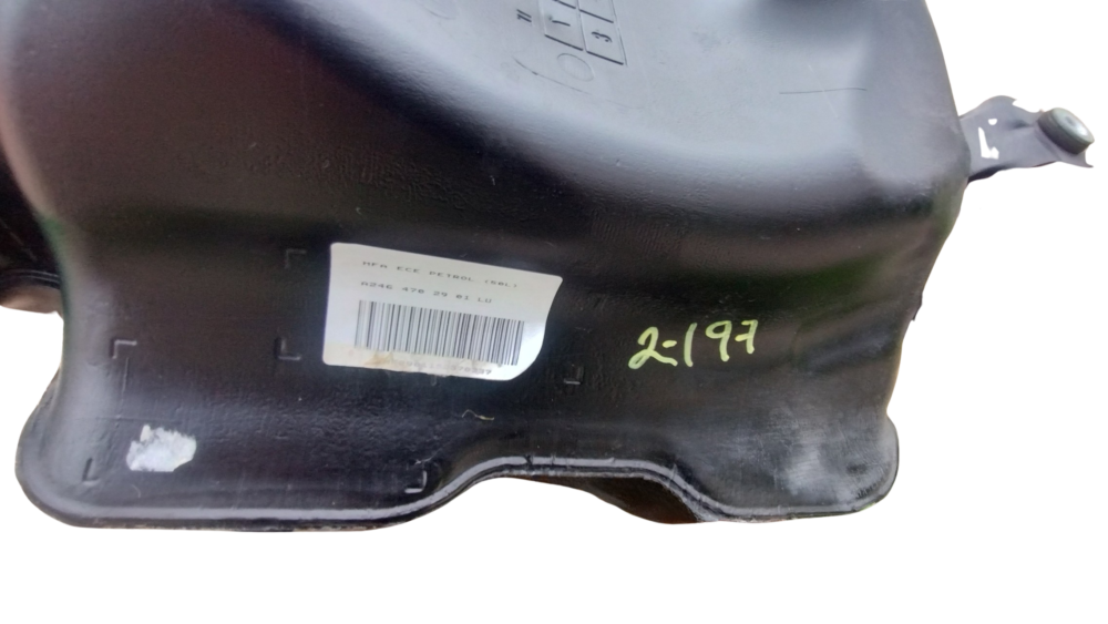 5703094d-d572-4b3f-86c5-01f9b92d910c Tanque De Gasolina Mercedes Cla 200 2014 A2464703100 Oem
