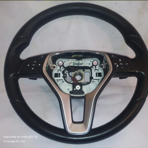 Mercedes Benz Cla 200 2014 Volante Multifuncióna2184609103