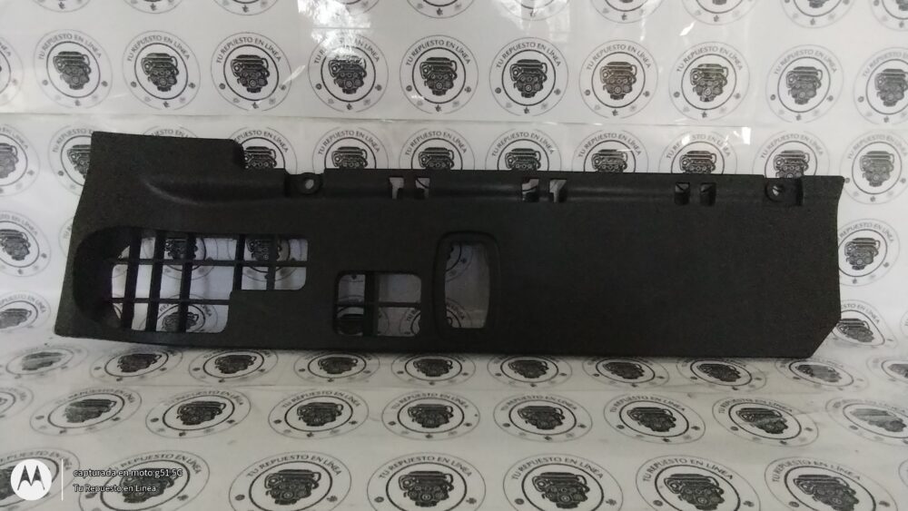 Cubierta Inf Tablero Der Pasajero Mercedes Cla A1766800106