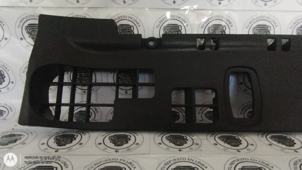 Cubierta Inf Tablero Der Pasajero Mercedes Cla A1766800106
