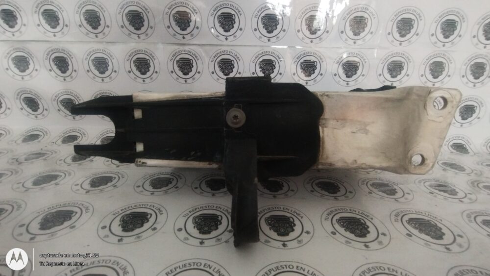 IMG_20250806_095402094 Absorbedor Defensa Del Izq Mercedes Cla 2014 A2466200295 Oem