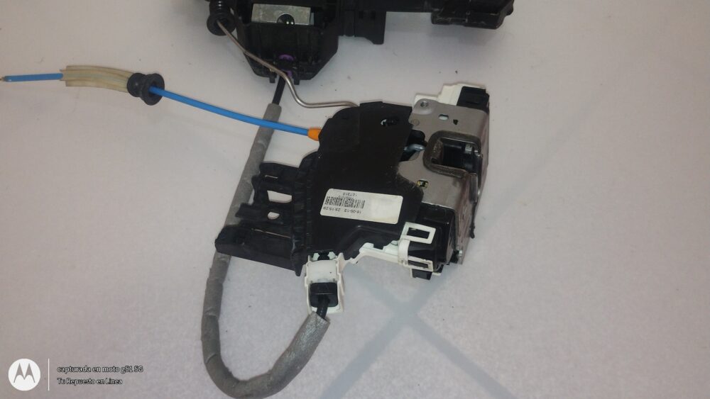 IMG_20250809_101117329 Chapa Puerta Del Der Mercedes Cla 200 2014 A1667200435 Oem