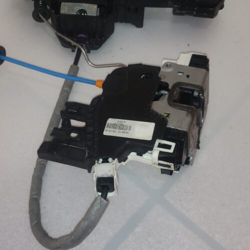 IMG_20250809_101117329 Chapa Puerta Del Der Mercedes Cla 200 2014 A1667200435 Oem