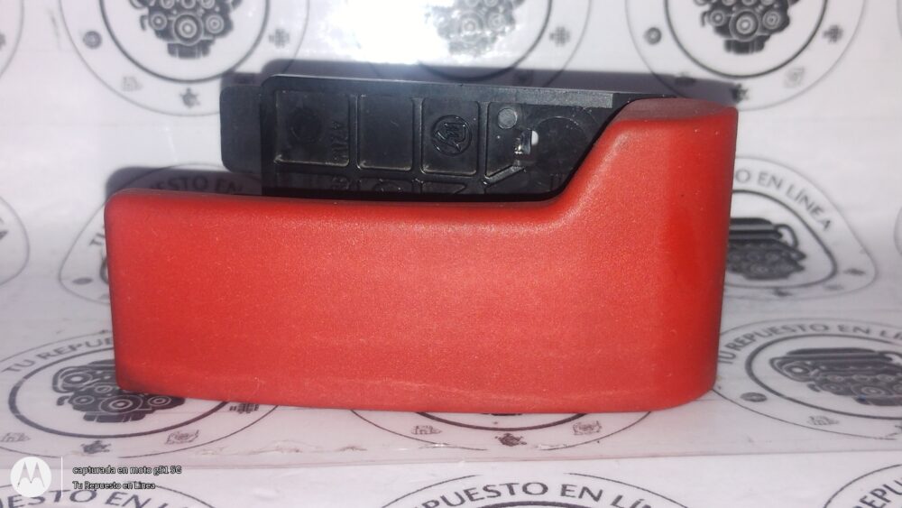 IMG_20250821_162231189 Mercedes-benz Cla 200 Jaladera Apertura Cofre Usada Oem