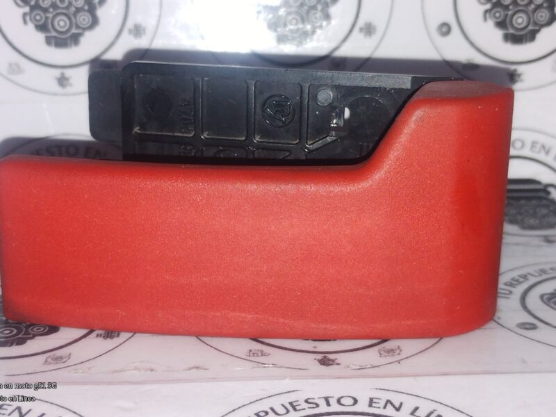 IMG_20250821_162231189 Mercedes-benz Cla 200 Jaladera Apertura Cofre Usada Oem