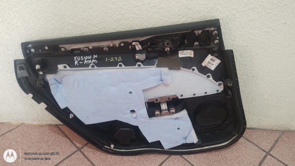 IMG_20250822_105122956 Panel Puerta Trasera Derecha Ford Fusion 2014 Oem Usado