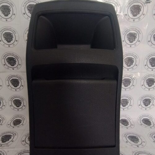 IMG_20250904_090413139_HDR Mercedes-benz Cla 200 2014 Consola Trasera Cenicero A2466460