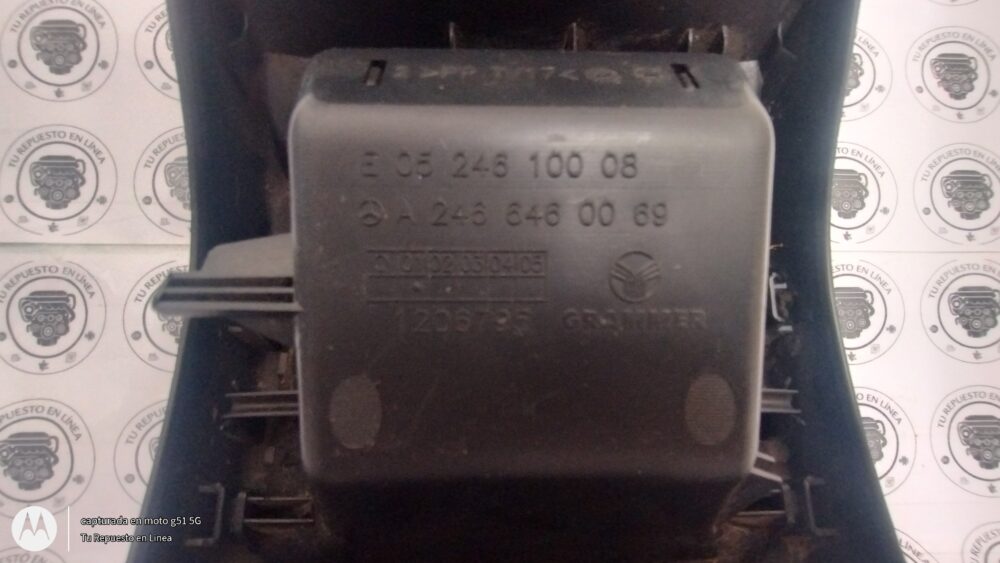 IMG_20250904_090508774_HDR Mercedes-benz Cla 200 2014 Consola Trasera Cenicero A2466460