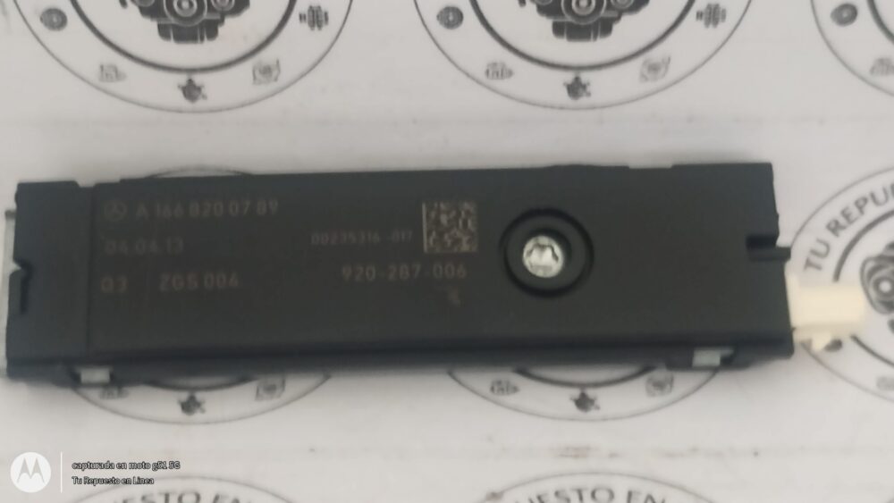 IMG_20250912_145034136 Mercedes-benz Cla 200 2014 Modulo Amplificador Antena A1668200789