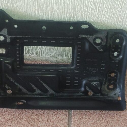 Mercedes-benz Cla 200 2014 Base De Batería Oem A246 620 0018