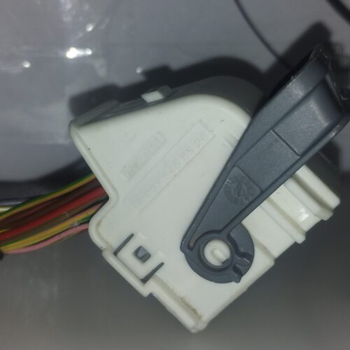 IMG_20260504_165640087 Mercedes-benz Cla 200 Conector Bcm A0275456526 Oem