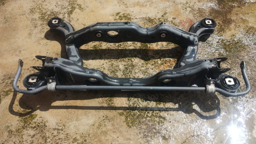 IMG_20260711_144732821 Puente Trasero Con Barra Mercedes Cla 200 2014 A2463500400