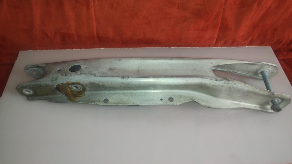 IMG_20260713_105709496 Brazo De Suspensión Mercedes-benz Cla 200 A2463520202 H004