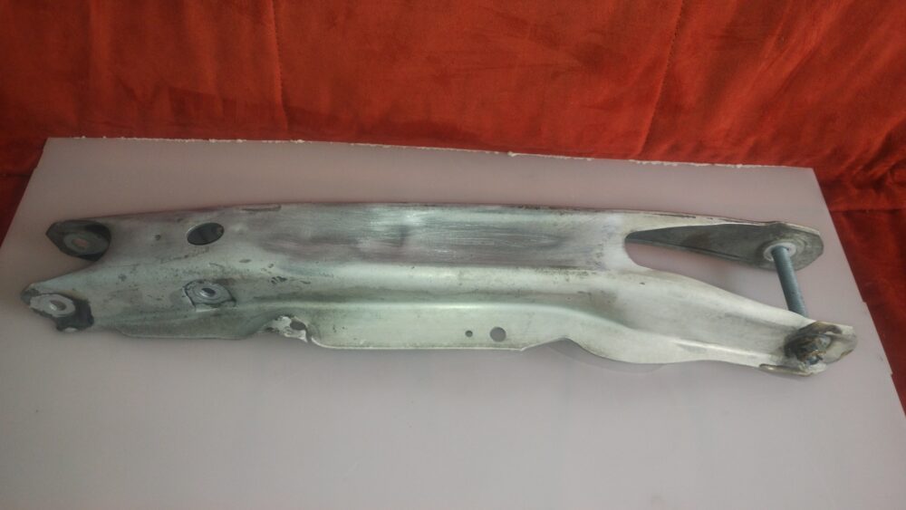 Mercedes-benz Cla 200 Brazo De Suspensión A2463520202 Dañado