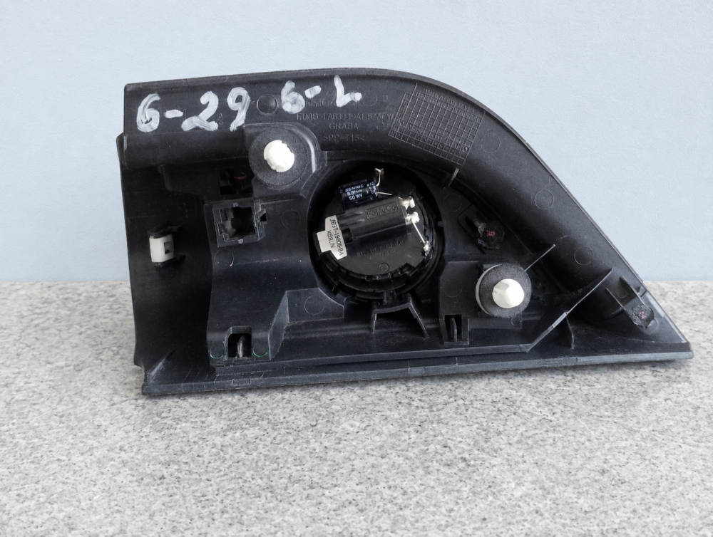1bdf7aab-a504-48c3-a90e-30bf3dfc61df Ford Ranger Xlt 2022 Moldura Tweeter Izq Jb3t-18808-ba