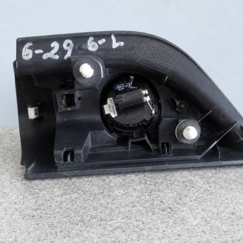 1bdf7aab-a504-48c3-a90e-30bf3dfc61df Ford Ranger Xlt 2022 Moldura Tweeter Izq Jb3t-18808-ba