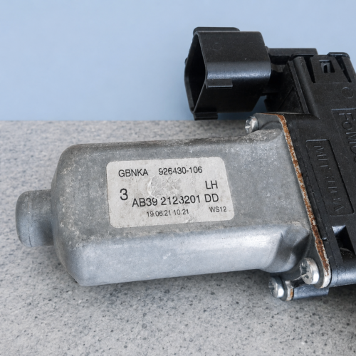 Ford Ranger Xlt 2022 Motor Elevavidrio Del Izq Ab392123201dd