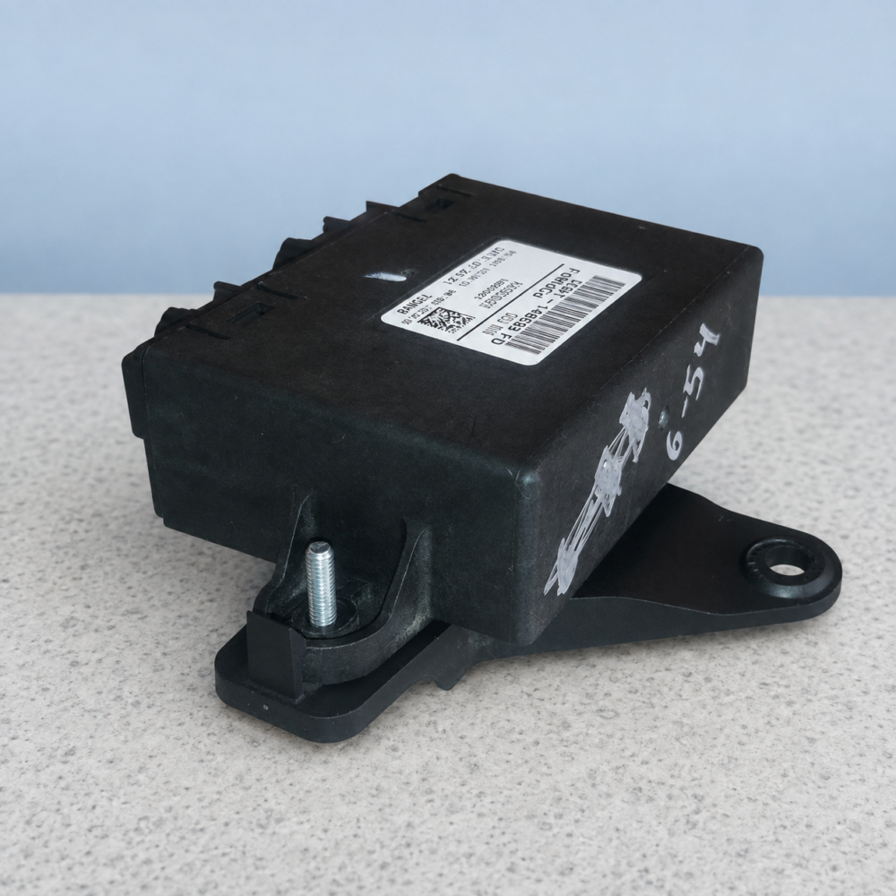 8e5e4f70-7351-454f-8b97-c6f34ee91a7f Revisar cambios Ford Ranger Xlt 3.2l 2022 Módulo Puerta Der Dg9t-14b533-fd