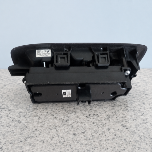 Ford Ranger Xlt 2022 Botonera Elevavidrios Del Izq Eb3t-14a1