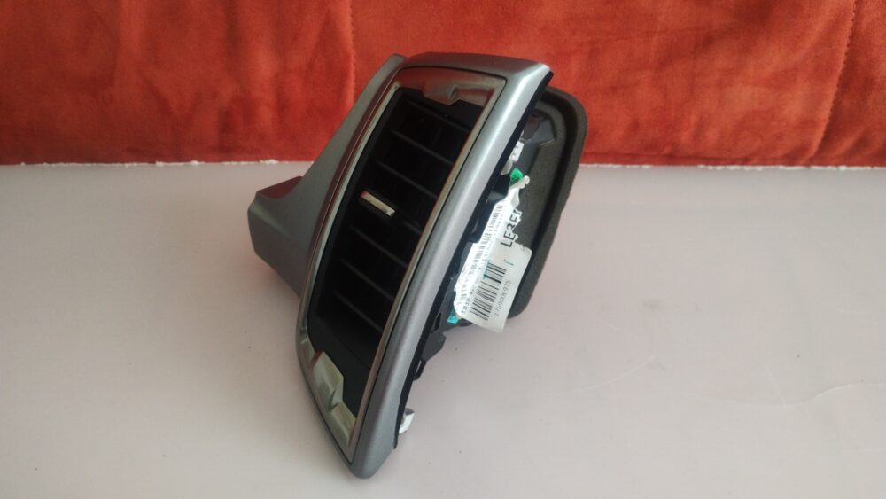 Ford Ranger Xlt 2016-2022 Rejilla Aire Central Izq Oem