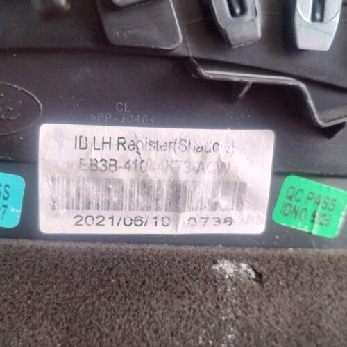 Ford Ranger Xlt 2016-2022 Rejilla Aire Central Izq Oem