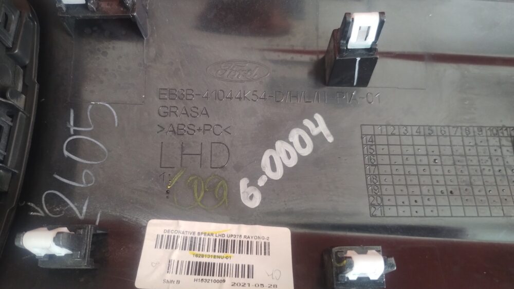 IMG_20260720_092820336 Ford Ranger Xlt 2016-2022 Moldura Tablero 2 Rejillas Oem
