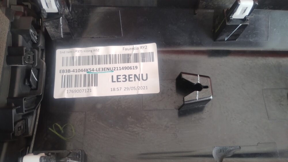 IMG_20260720_092828799 Ford Ranger Xlt 2016-2022 Moldura Tablero 2 Rejillas Oem