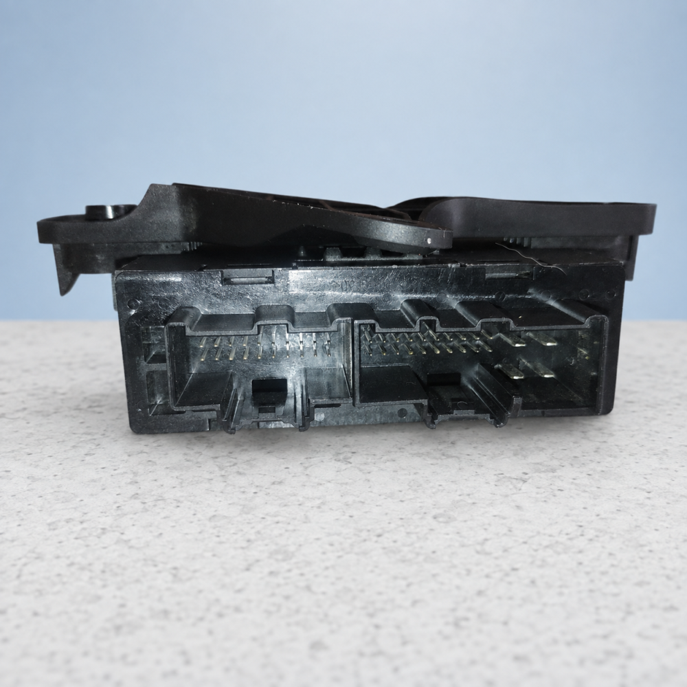 e1c620dd-671c-4c49-b538-eaa2731b8de6 Revisar cambios Ford Ranger Xlt 3.2l 2022 Módulo Puerta Der Dg9t-14b533-fd